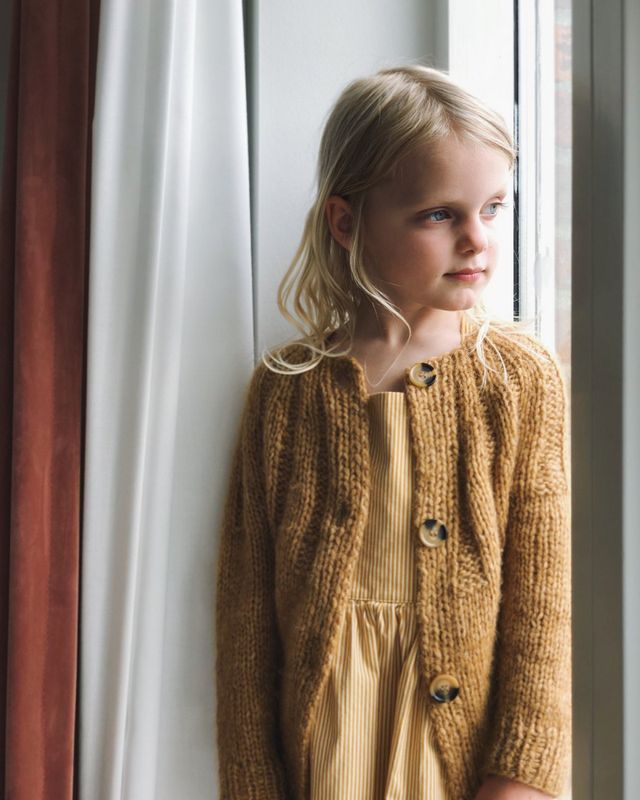 Sunday cardigan junior oppskrift