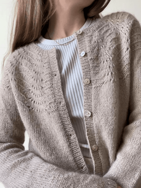 Peacock cardigan oppskrift
